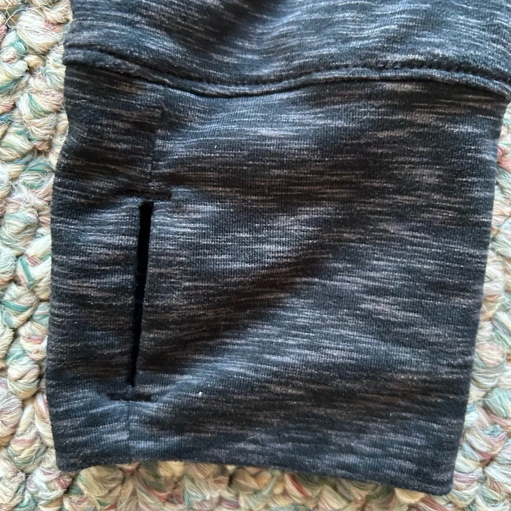 NORTH FACE zip up lightweight hoodie - Picture 4 of 12